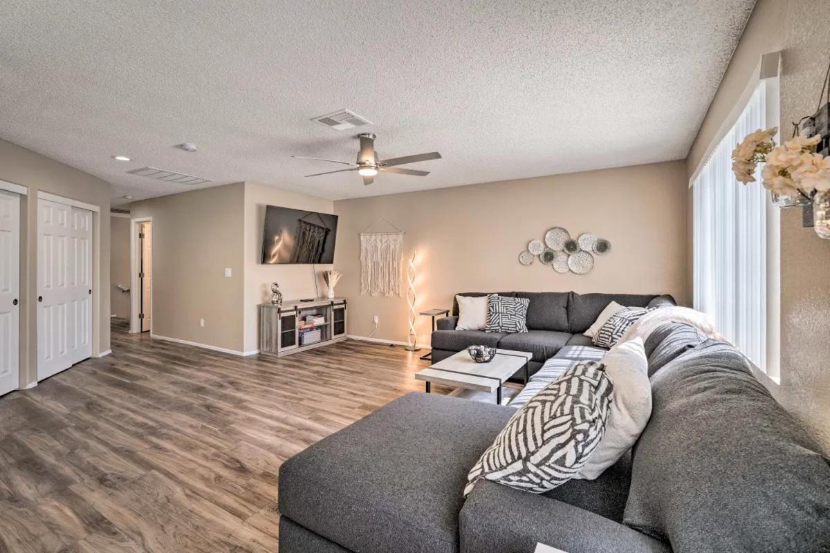 A Beautiful House With Hot Tub, Grill & Games! Las Vegas Exterior foto