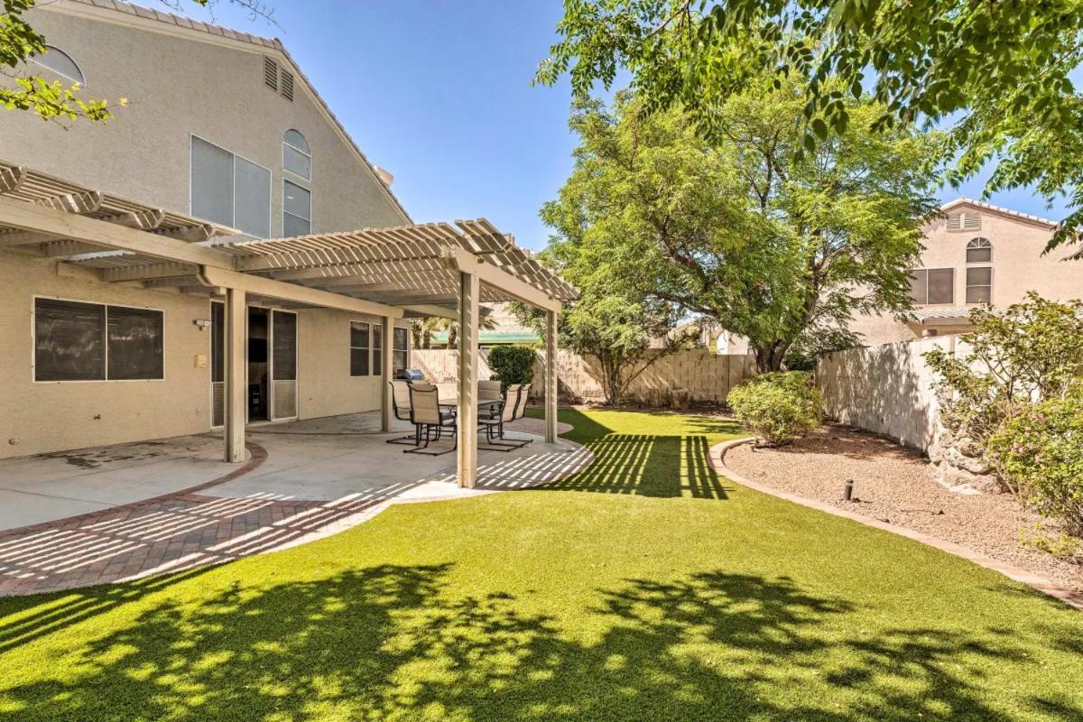 A Beautiful House With Hot Tub, Grill & Games! Las Vegas Exterior foto